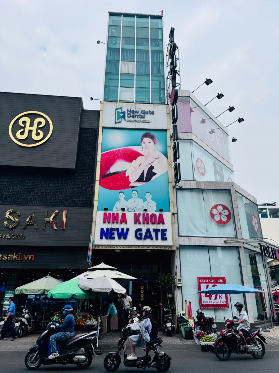 Hiện trạng trước khi thiết kế tiệm vàng Minh Quang, Tân Phú